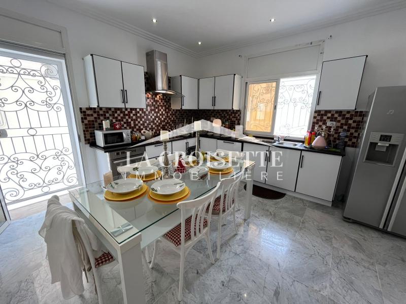 Villa S+5 aux Jardins de Carthage